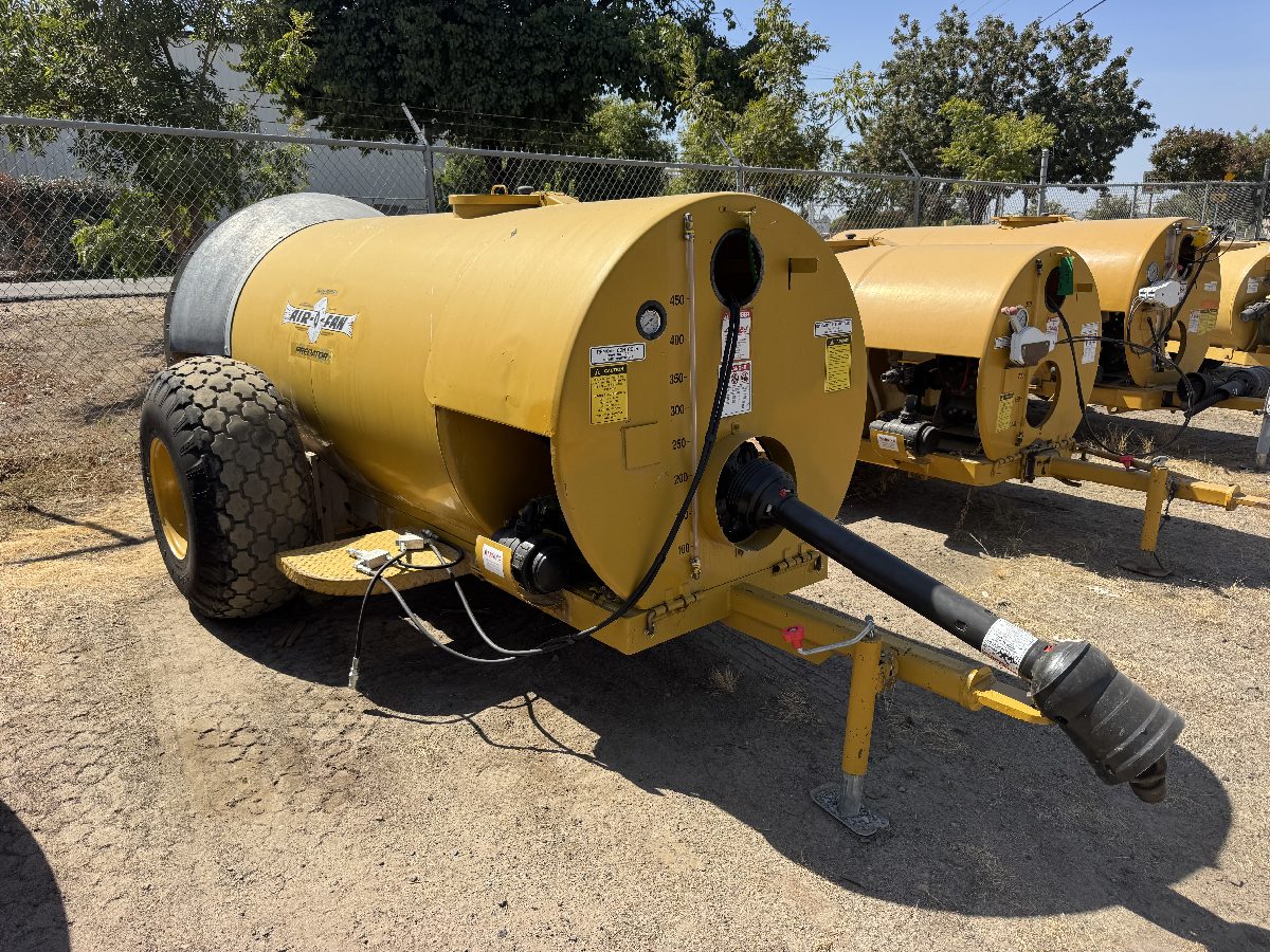 Fully serviced Orchard sprayer
