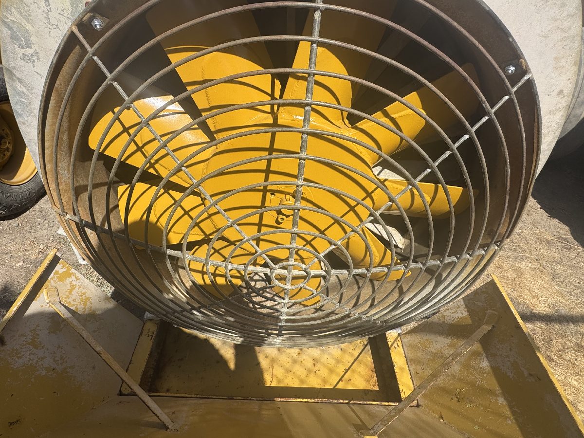 Fully serviced Orchard sprayer